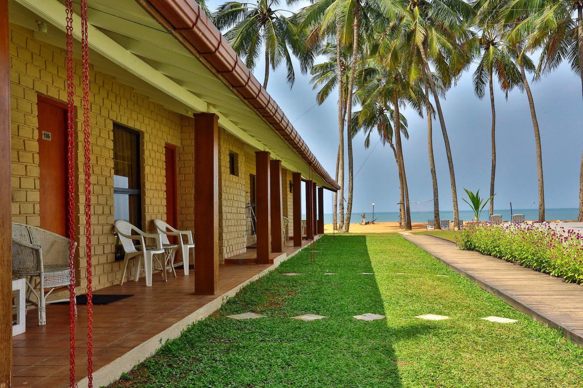 Amagi Beach - Secluded Slice Of Paradise Marawila Kültér fotó